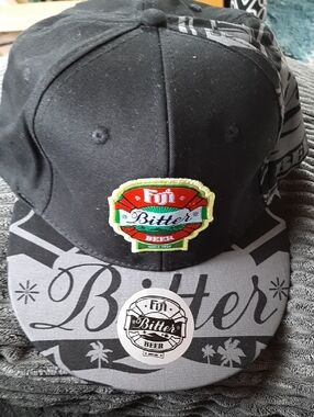 Fiji Bitter Black & Gray Snapback Hat